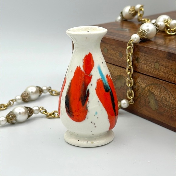 Vintage Other - Vintage Tiny Handcrafted White and Red Pottery Vase 2.75”